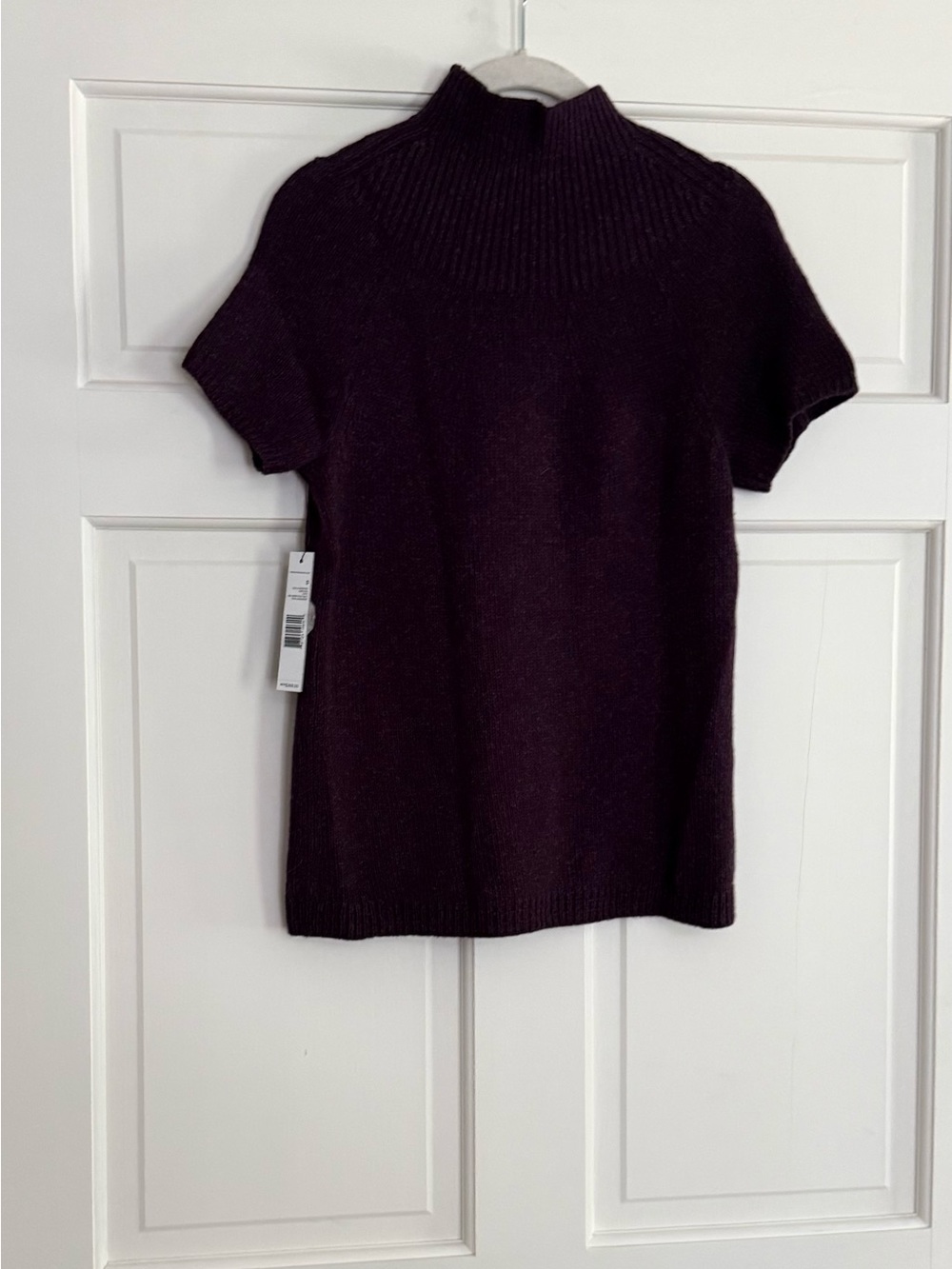 Elie Tahari 100% Cashmere Short-Sleeve Mock Neck Sweater - Plum